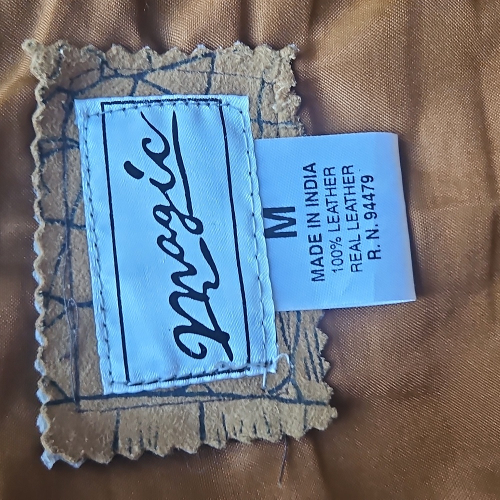 Leather Suede Crocodile Print Brown Tan Textured Midi Skirt Partial Zip & Snap - Picture 10 of 10